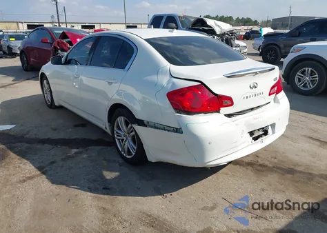 2010 Infiniti G37 Journey z USA, uszkodzony, nr VIN JN1CV6AP5AM408603